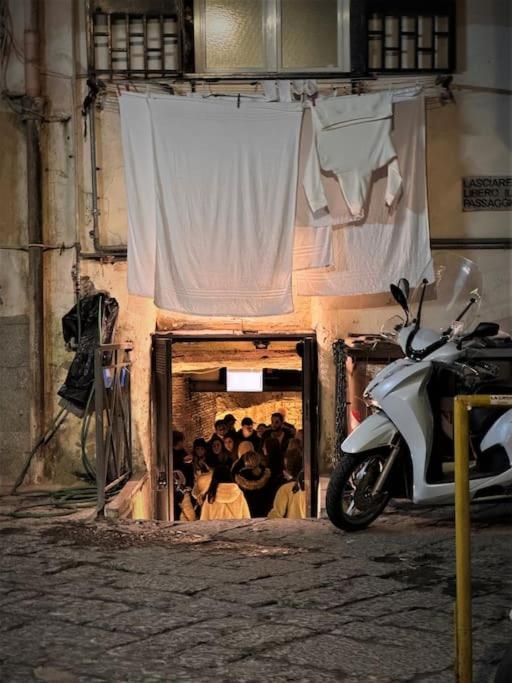 Domus Miraculi: Casa Storica Nel Cuore Di Napoli Dış mekan fotoğraf
